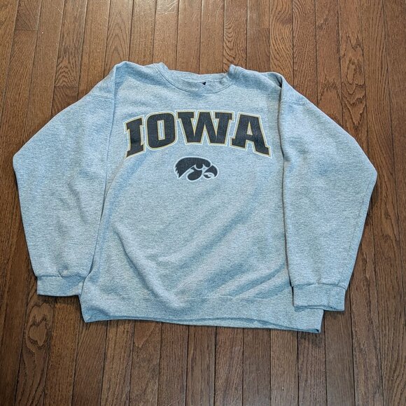 90's Iowa Starter Crewneck Made in USA Size - Medium - Picture 1 of 4